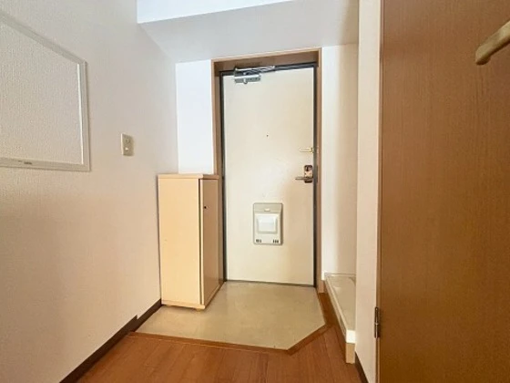 ラフィネ牛田本町