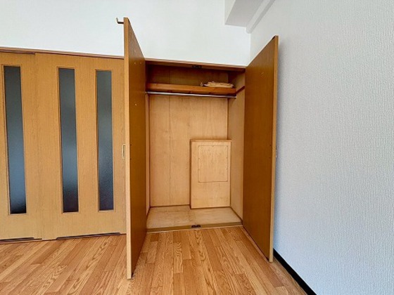 ラフィネ牛田本町