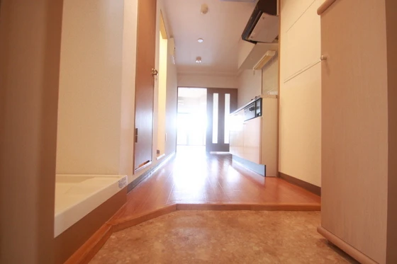 ラフィネ牛田本町