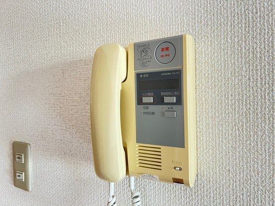 ラフィネ牛田本町