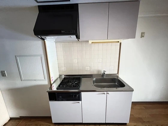 ラフィネ牛田本町