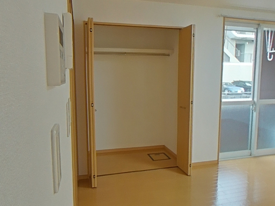 メゾンコンフォース