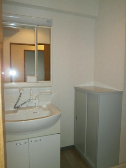 カームレスト・R