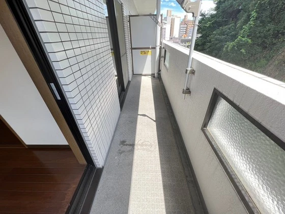 カームレスト・R