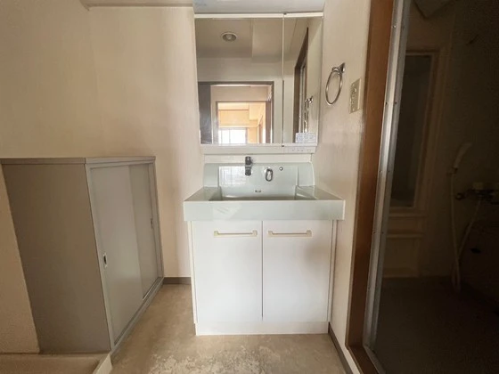 カームレスト・R