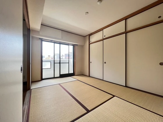 カームレスト・R