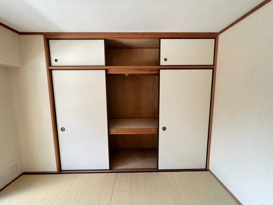 カームレスト・R