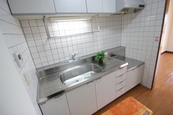 ファミーユ舟入中町