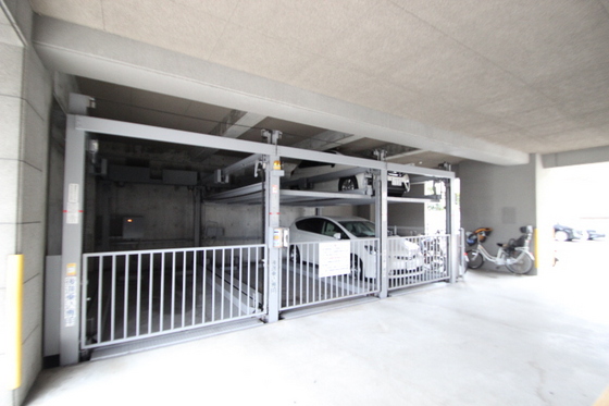 ファミーユ舟入中町