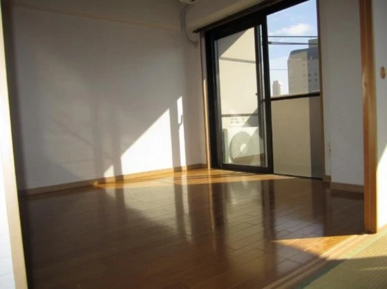 ライオンズマンション平和公園