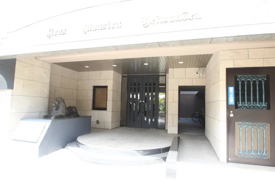 ライオンズマンション平和公園