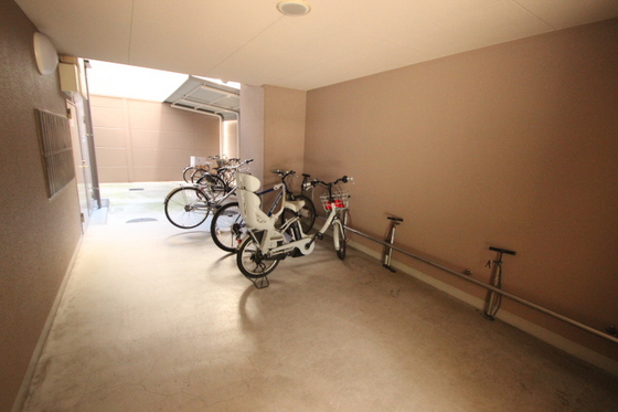 ライオンズマンション平和公園