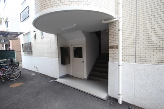 新町マンション