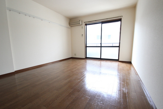 アヴァンティ東本浦