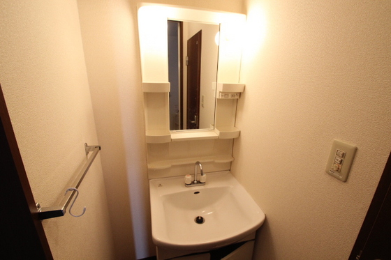 アヴァンティ東本浦