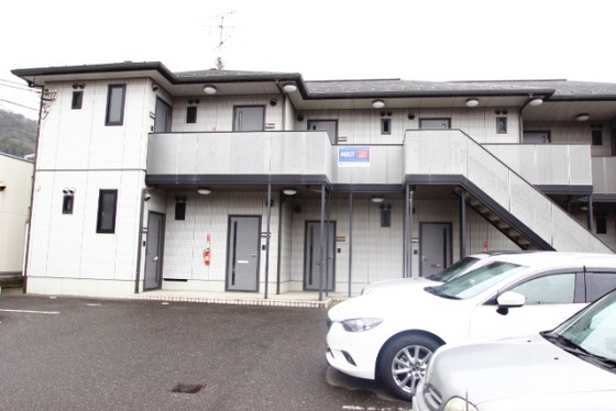 アヴァンティ東本浦