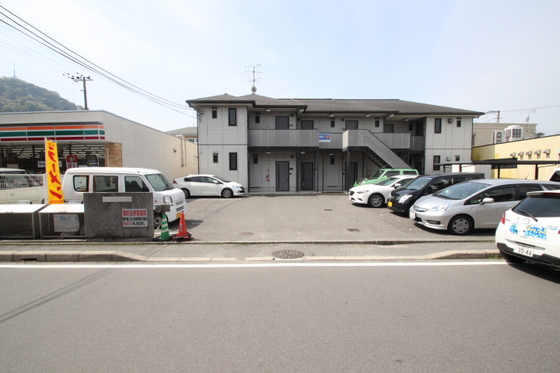 アヴァンティ東本浦