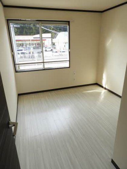 ポワブリエール岡