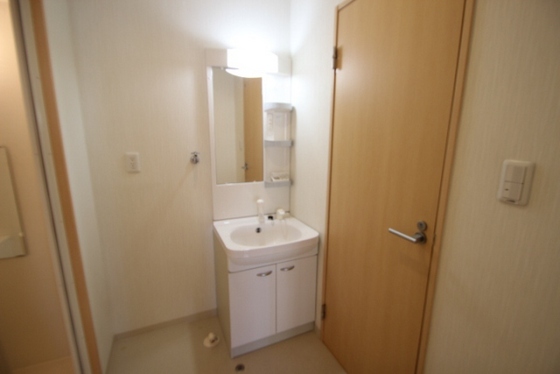 ウィステリア舟入