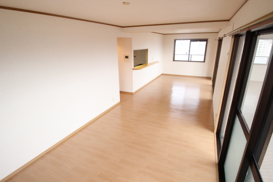 ロイヤルヒルズ白島