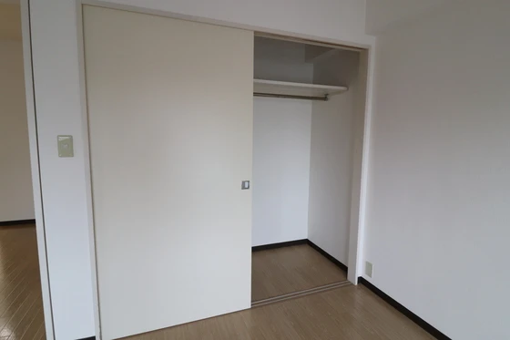 第5イワヒロビル大手町