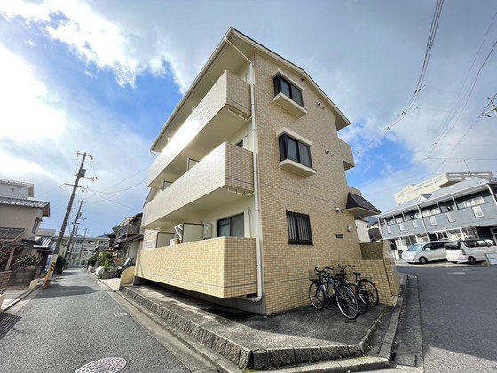 カームマンション