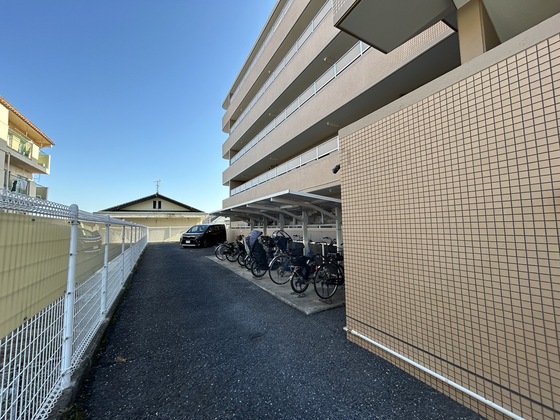 ホウセイヒルズ