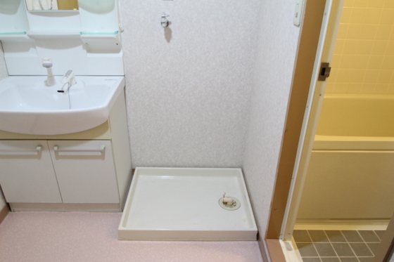 ニューメゾン古江