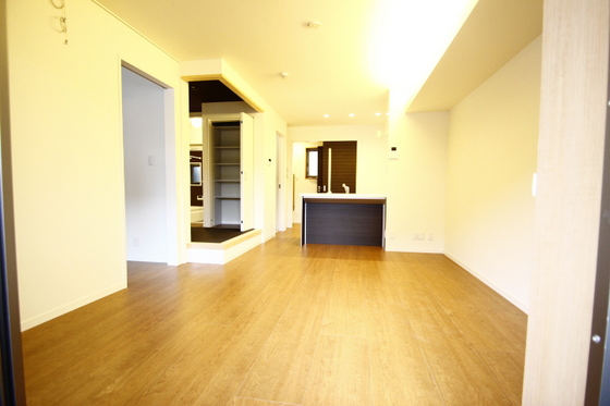 ファンコート東青崎