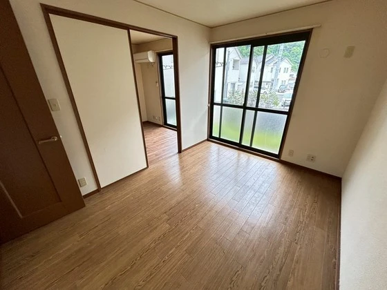 セジュール安東