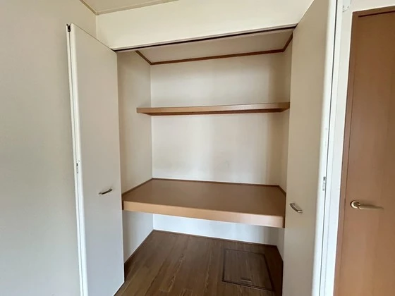 セジュール安東