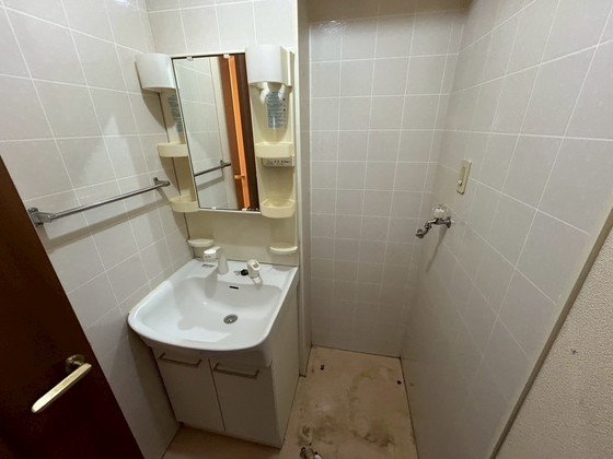 セジュール安東