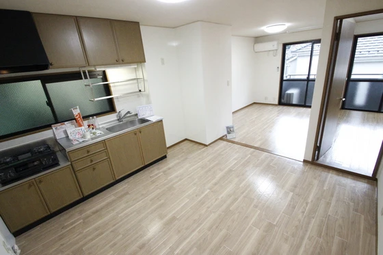 セジュール安東