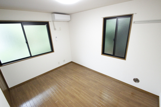 セジュール安東