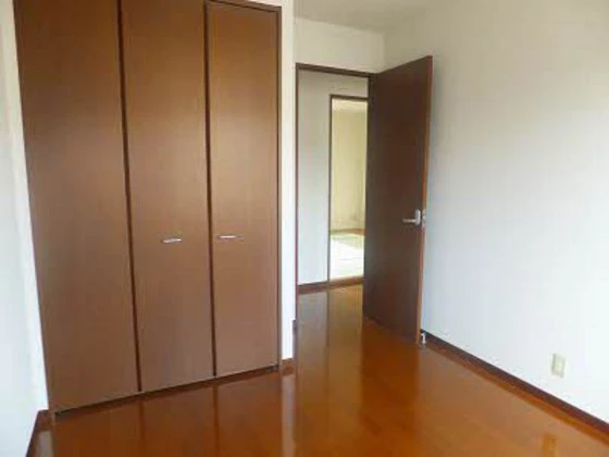 グランバリエ己斐 B棟