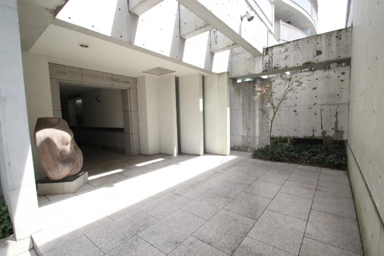 ハウスバーンフリート弐番館