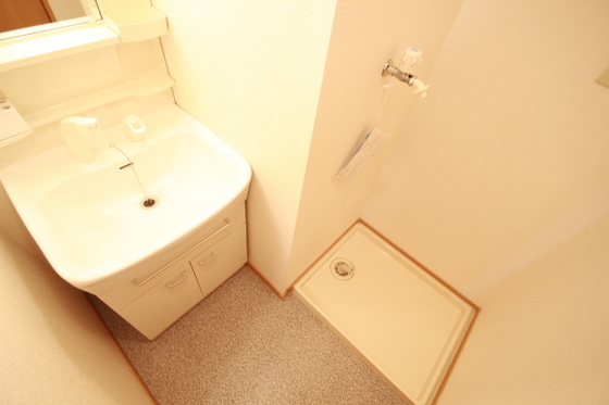 アイ・フィオーレ東原