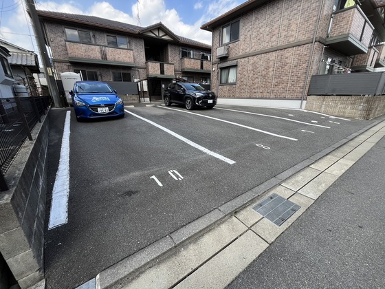 ウィルモア B棟