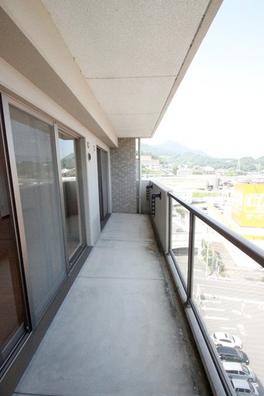 スカイアヴェニュー