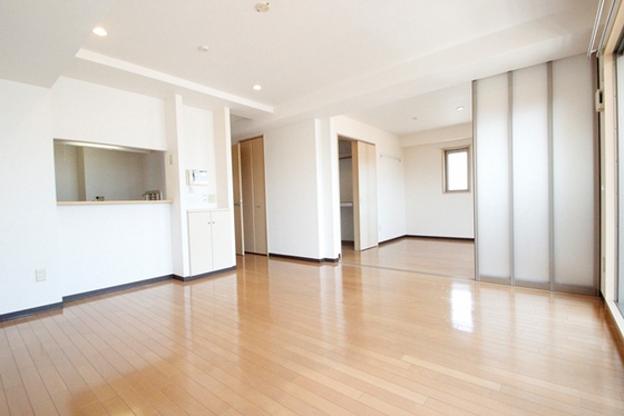 スカイアヴェニュー