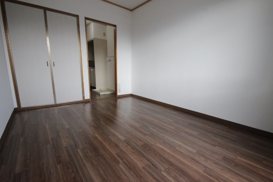 ヴァンセーヌ今村 A棟