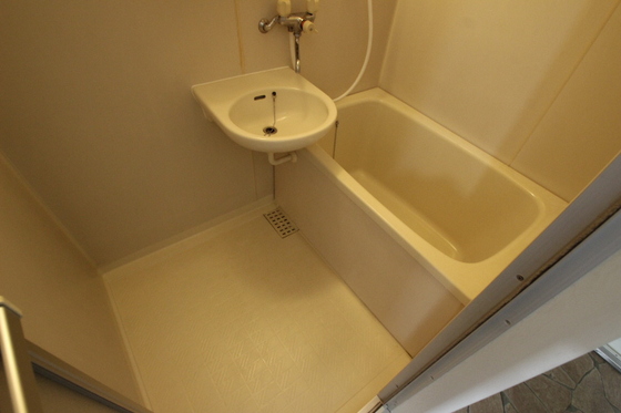 ヴァンセーヌ今村 A棟