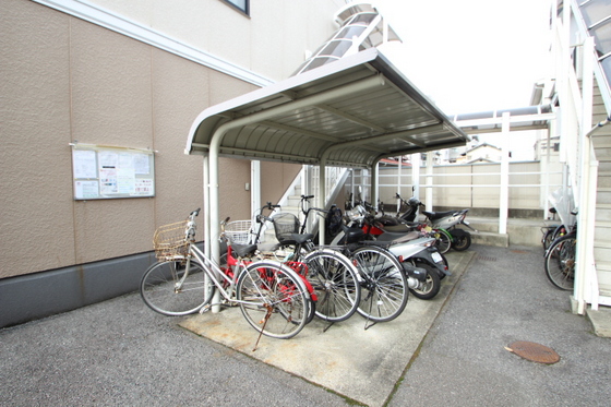 ヴァンセーヌ今村 A棟