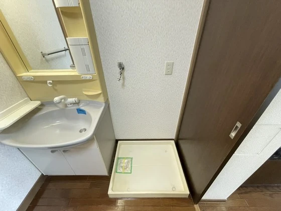 ホウライツルビル