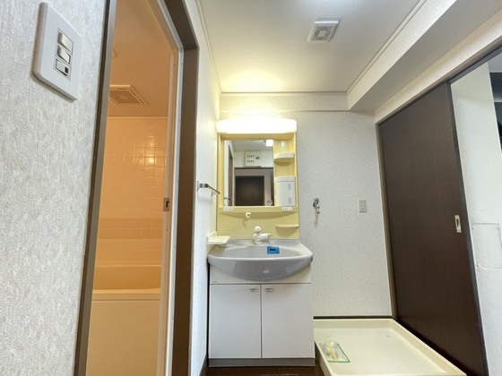 ホウライツルビル