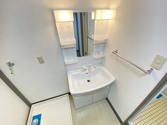 ホウライツルビル