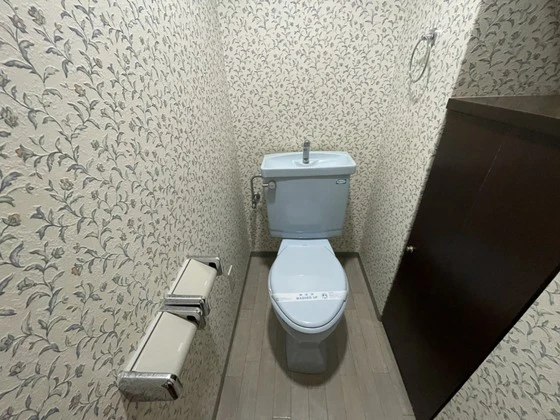 ホウライツルビル