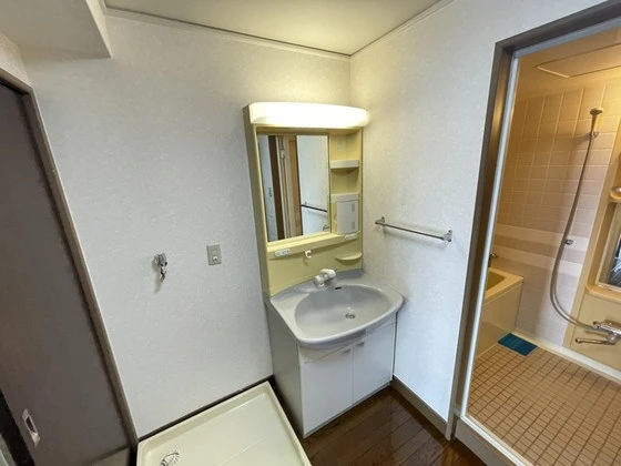 ホウライツルビル