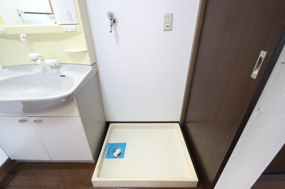 ホウライツルビル