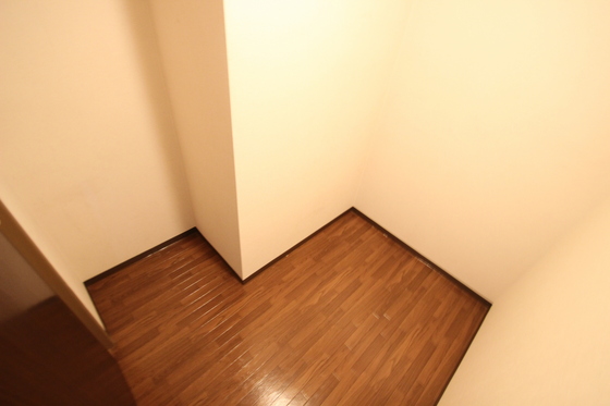 ホウライツルビル